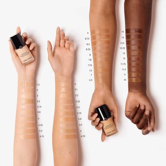 ARMANI Luminous Silk Foundation - Image 5
